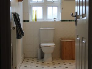 2 300x225 - Contemporary Bathroom