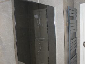 8 300x225 - Contemporary Bathroom